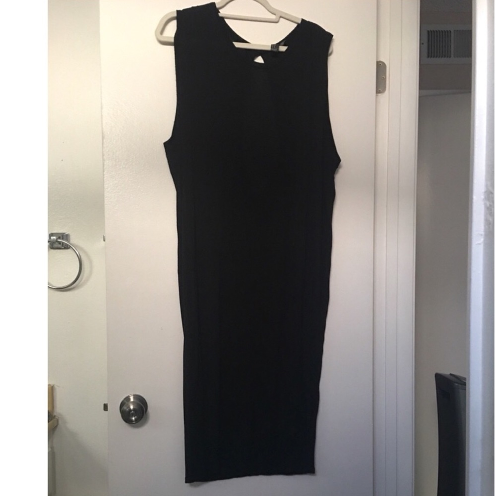 Forever 21 Black Dress